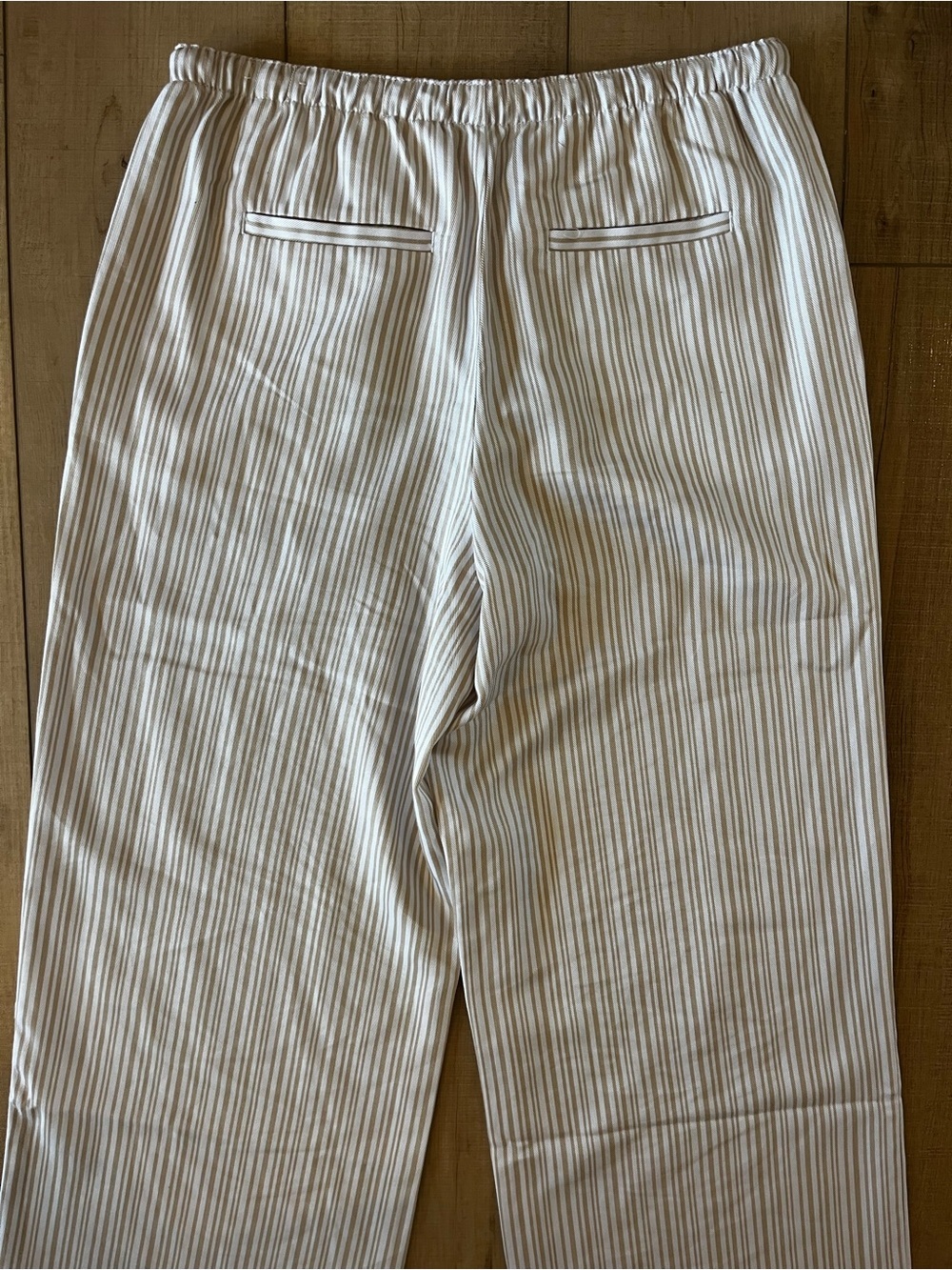 Striped Wide Leg Drawstring Pants - White and Beige - Picture 4 of 4